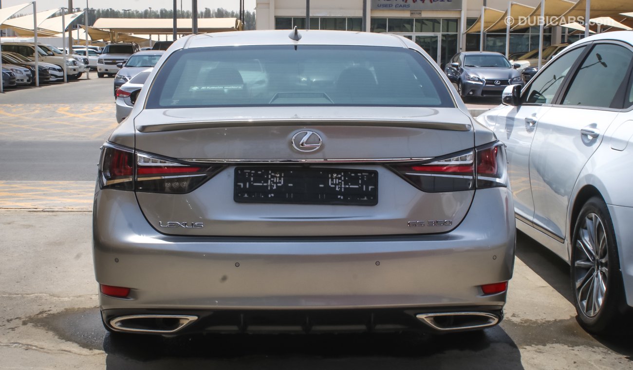 لكزس GS 350 F Sport