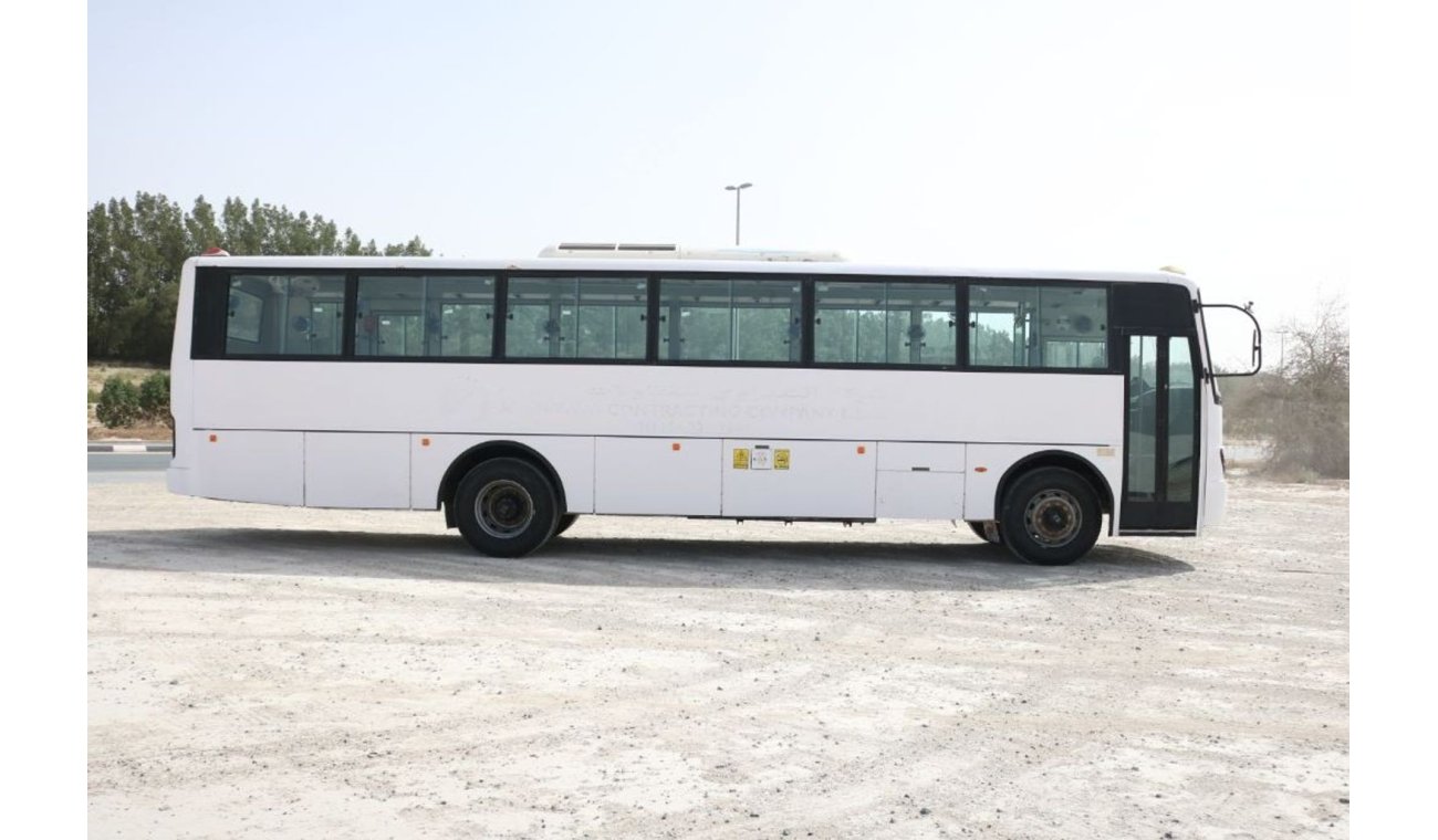 تاتا 613 66 SEATER BUS WITH GCC SPECS
