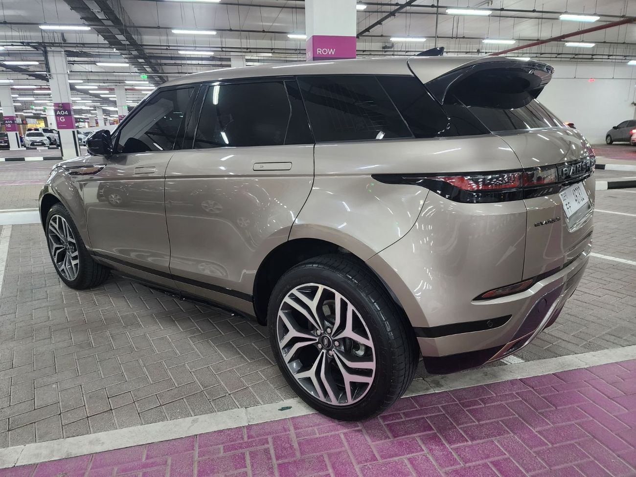 Land Rover Range Rover Evoque P200 R-Dynamic HSE 2.0L