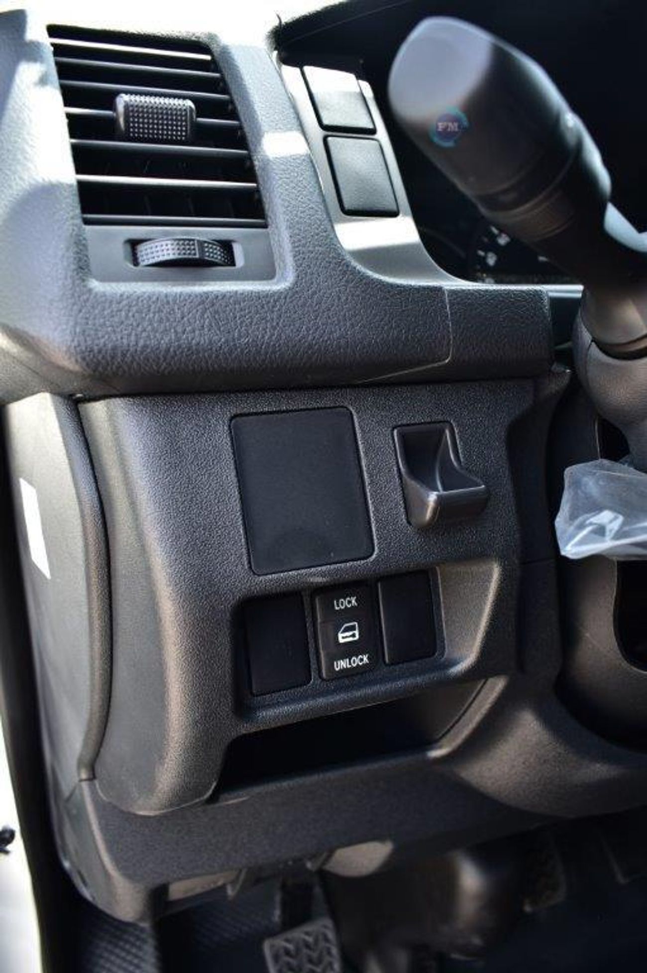 Toyota Hiace Delivery Van High Roof 2.7L Petrol Manual