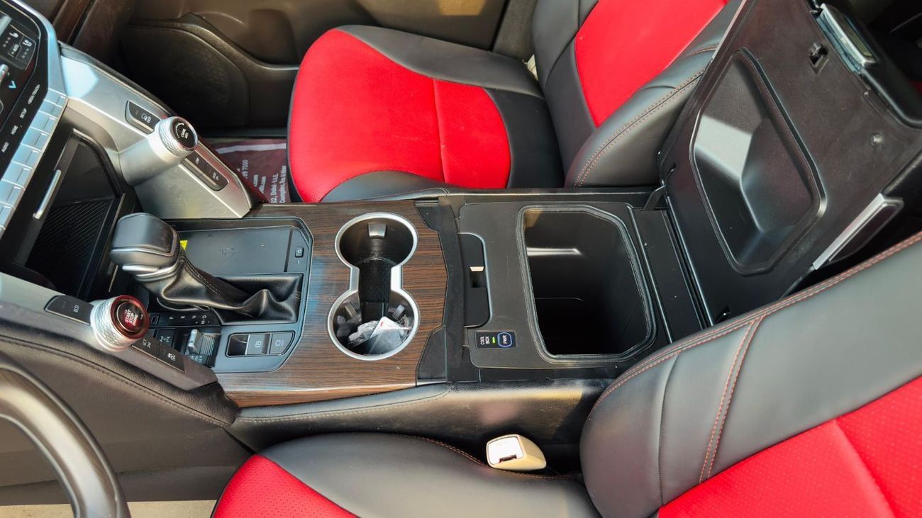 Toyota Land Cruiser MODIFIED TO LC 300 2025 | 4.0L PETROL ENGINE | LHD | AUTOMATIC TRANSMISSION | 4WD