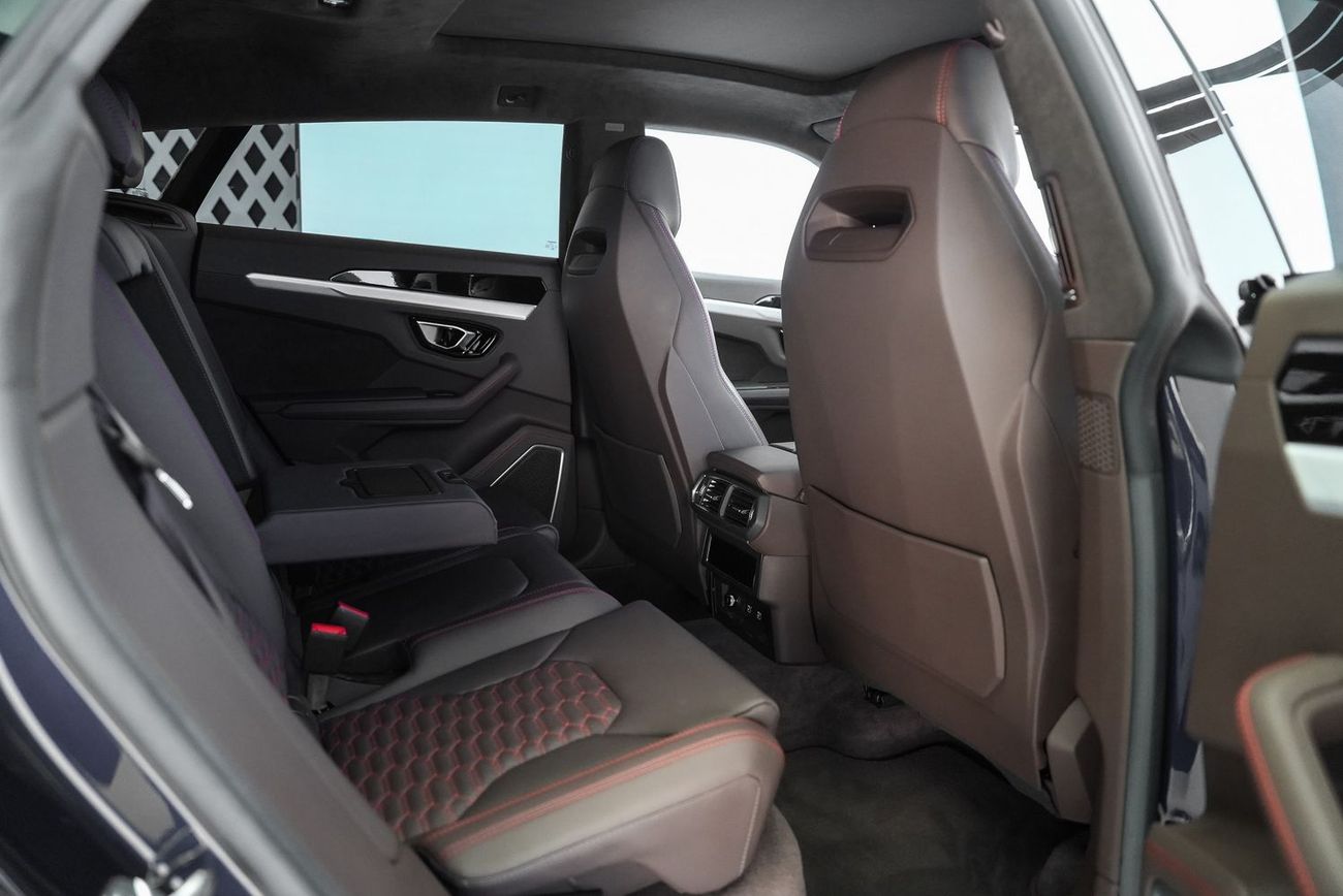 Lamborghini Urus STD 4.0T V8