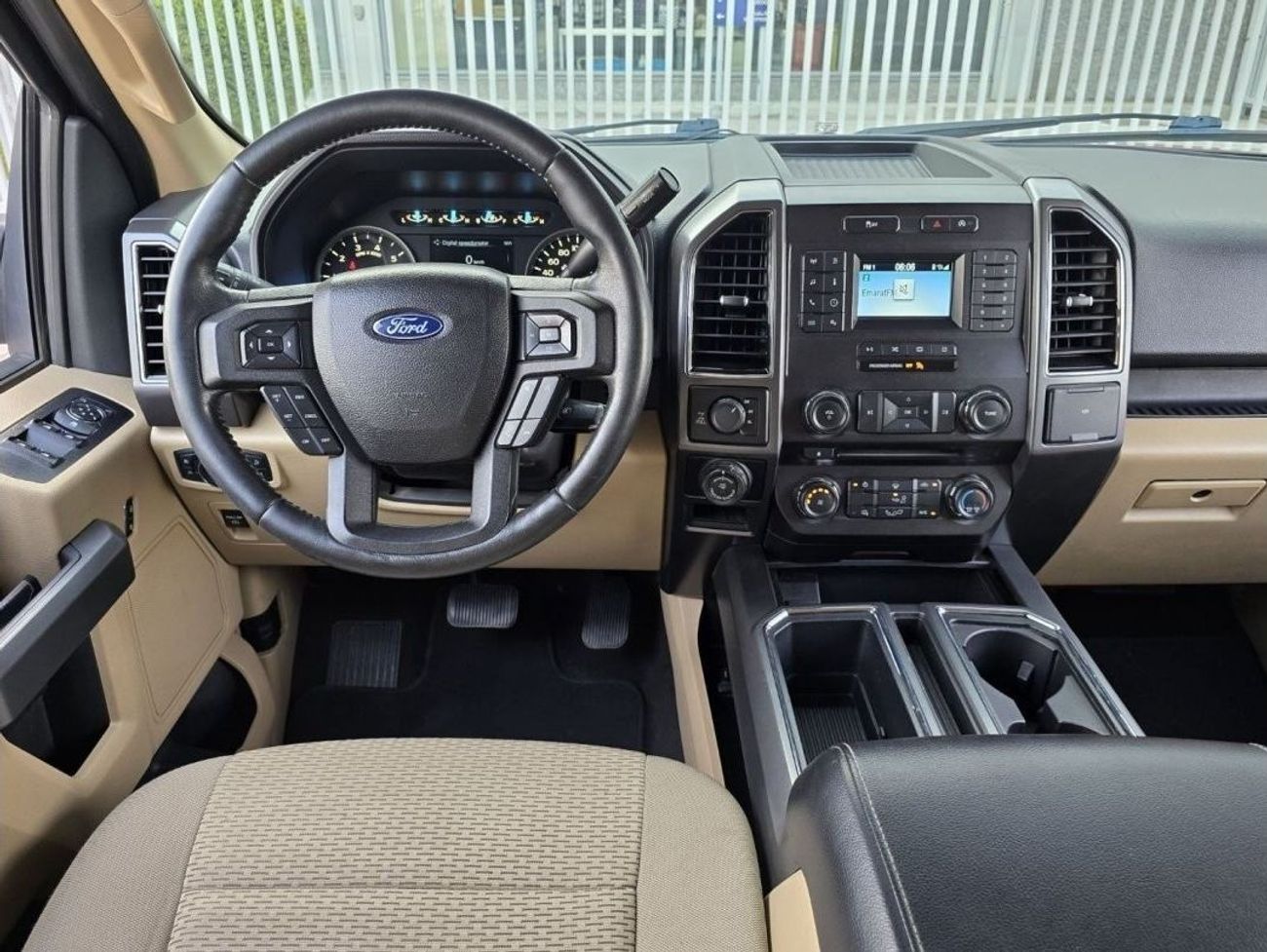 فورد F 150 FORD F-150 XLT 2018 GCC 2KEYS // GOOD CONDITION INSIDE AND OUT SIDE