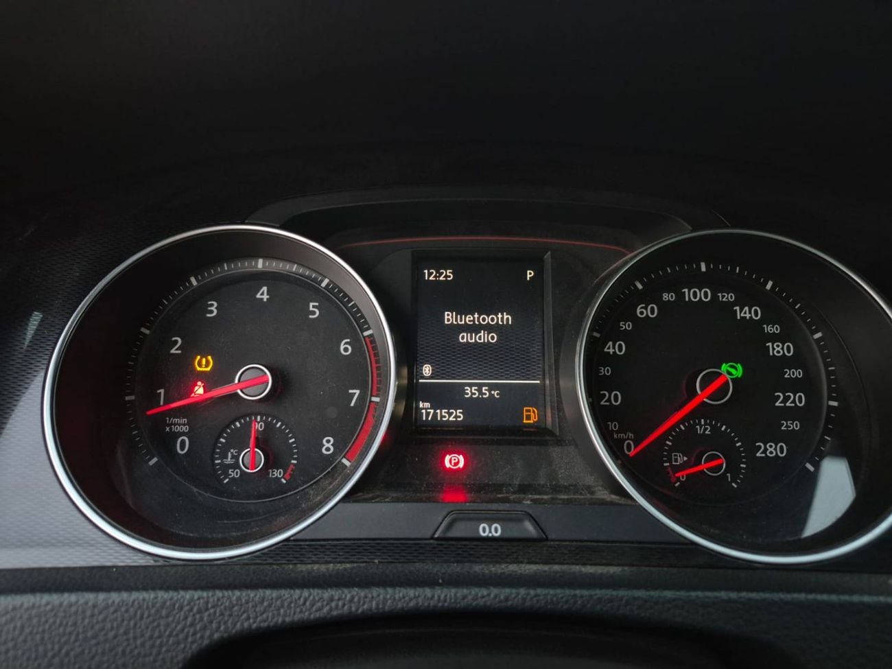 فولكس واجن جولف GTI 2.0L
