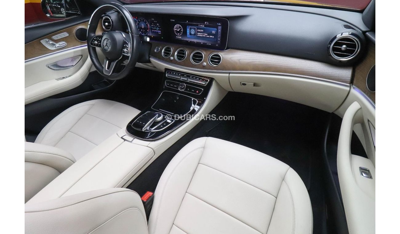 Mercedes-Benz E300 W213