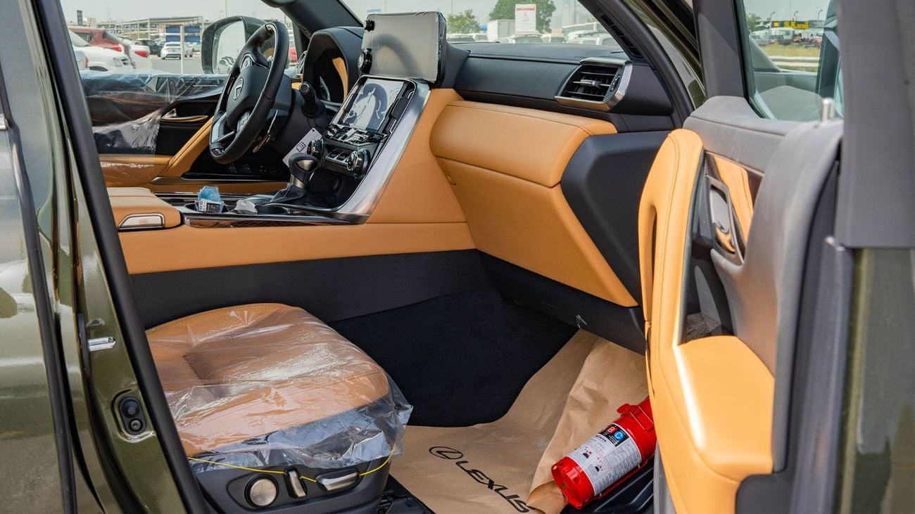 Lexus LX 600 2026 Lexus LX600 Prestige 3.5L AT Petrol (Green)