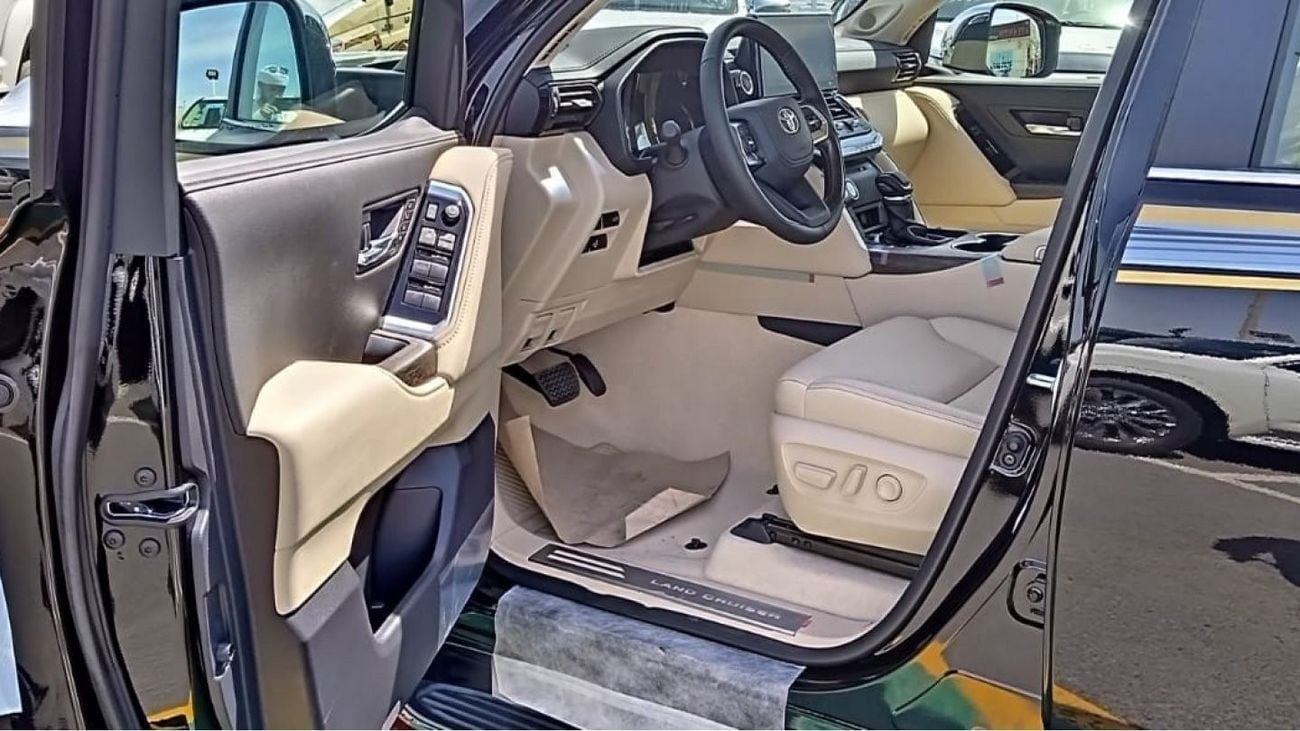 Toyota Land Cruiser VXR TOYOTA LANDCRUISER VXR FULL OPTION