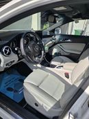 مرسيدس بنز GLA 250 4 Matic AWD