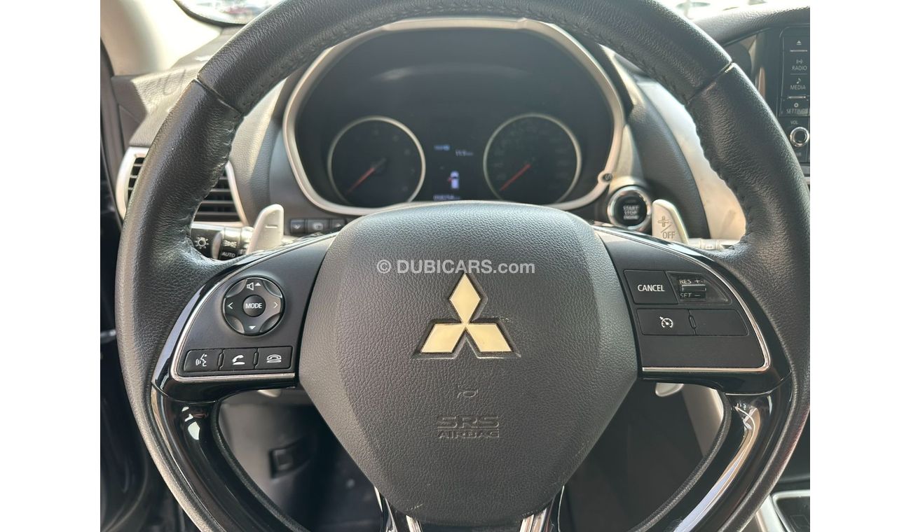 Mitsubishi Eclipse Cross GLS Mid ACCIDENTS FREE - GCC - FULL - 1500 CC +TURBO - PERFECT CONDITION INSIDE OUT