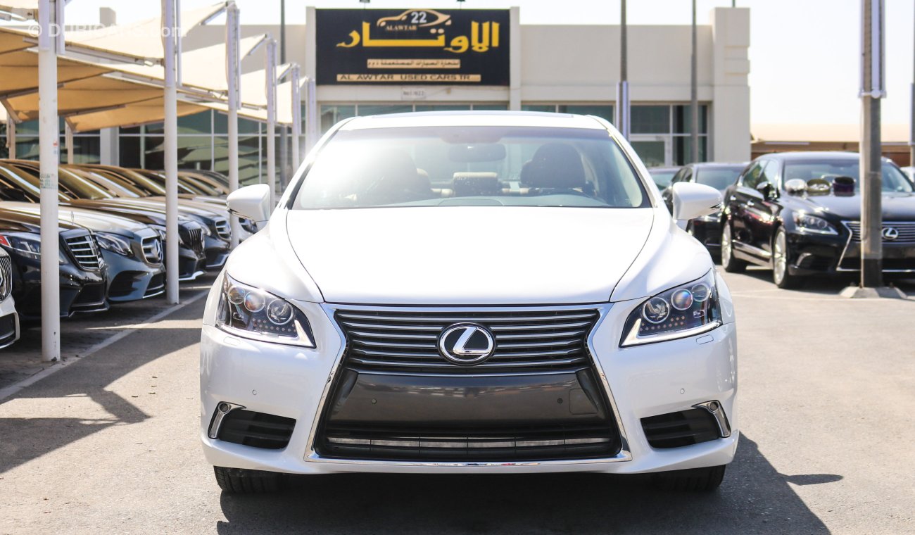 Lexus LS460