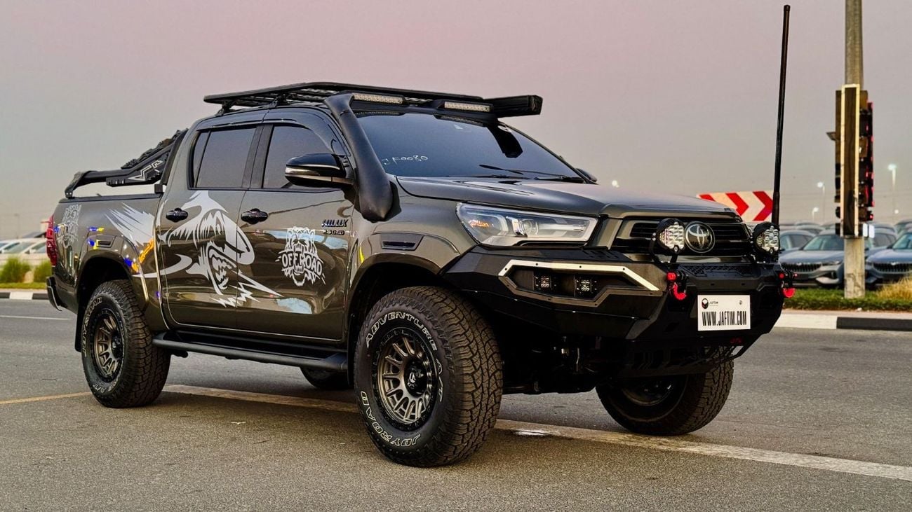 تويوتا هيلوكس OFF-ROAD MODIFIED | AWNING CAMPING TENT | 2.8L DIESEL | MT | 2023 | REAR VIEW CAMERA