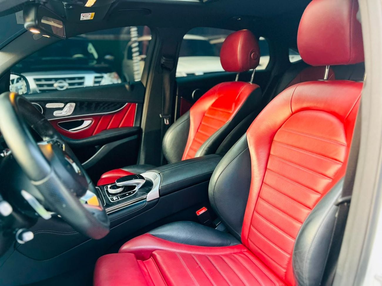 مرسيدس بنز GLC 250 AMG