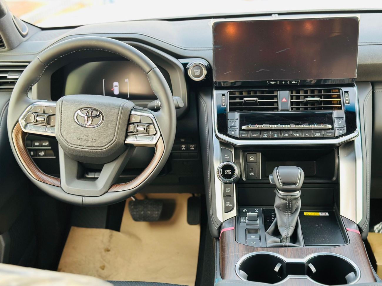 تويوتا لاند كروزر VX 4.0L