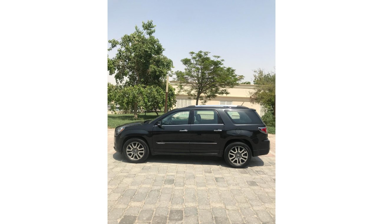 جي أم سي أكاديا DENALI 899X48 ,0% DOWN PAYMENT , MOON ROOF FULL OPTION