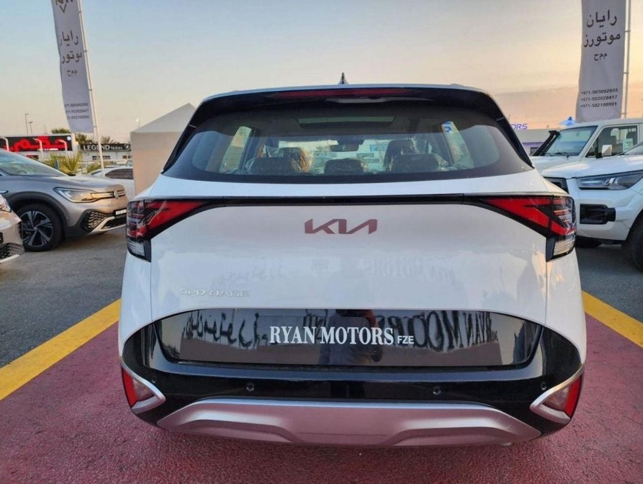 Kia Sportage KIA Sportage 1.6L SUV, FWD, 5Doors, Cruise Control, Panoramic Roof, Leather Seats, Rear Camera, 19in