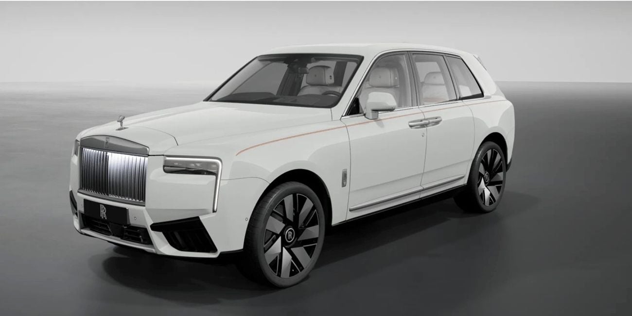 Rolls Royce Cullinan STD In LHD