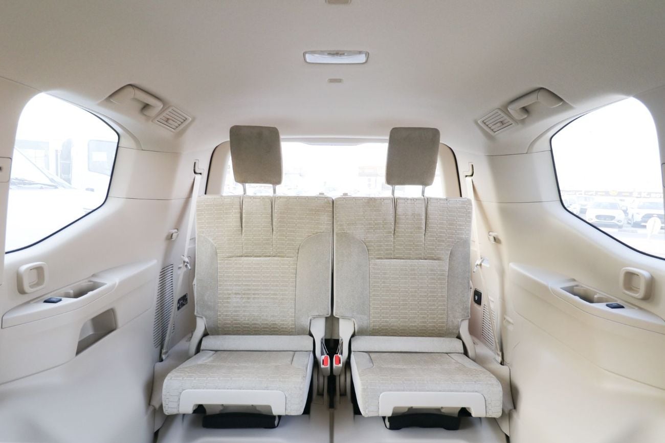 Toyota Land Cruiser GXR 4.0L Toyota Land Cruiser GXR 2025 | 4L | BASIC | Ramadan Special Offers.