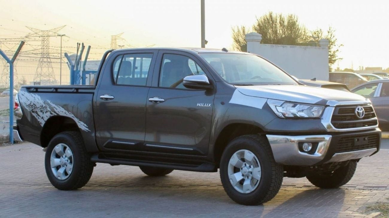 Toyota Hilux HILUX 2.4L AT DIESEL MED OPTION