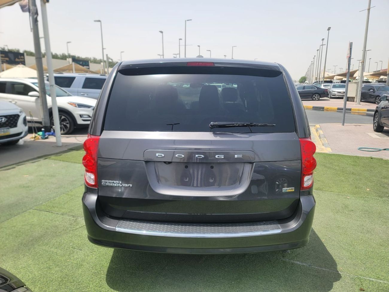 دودج جراند كارافان