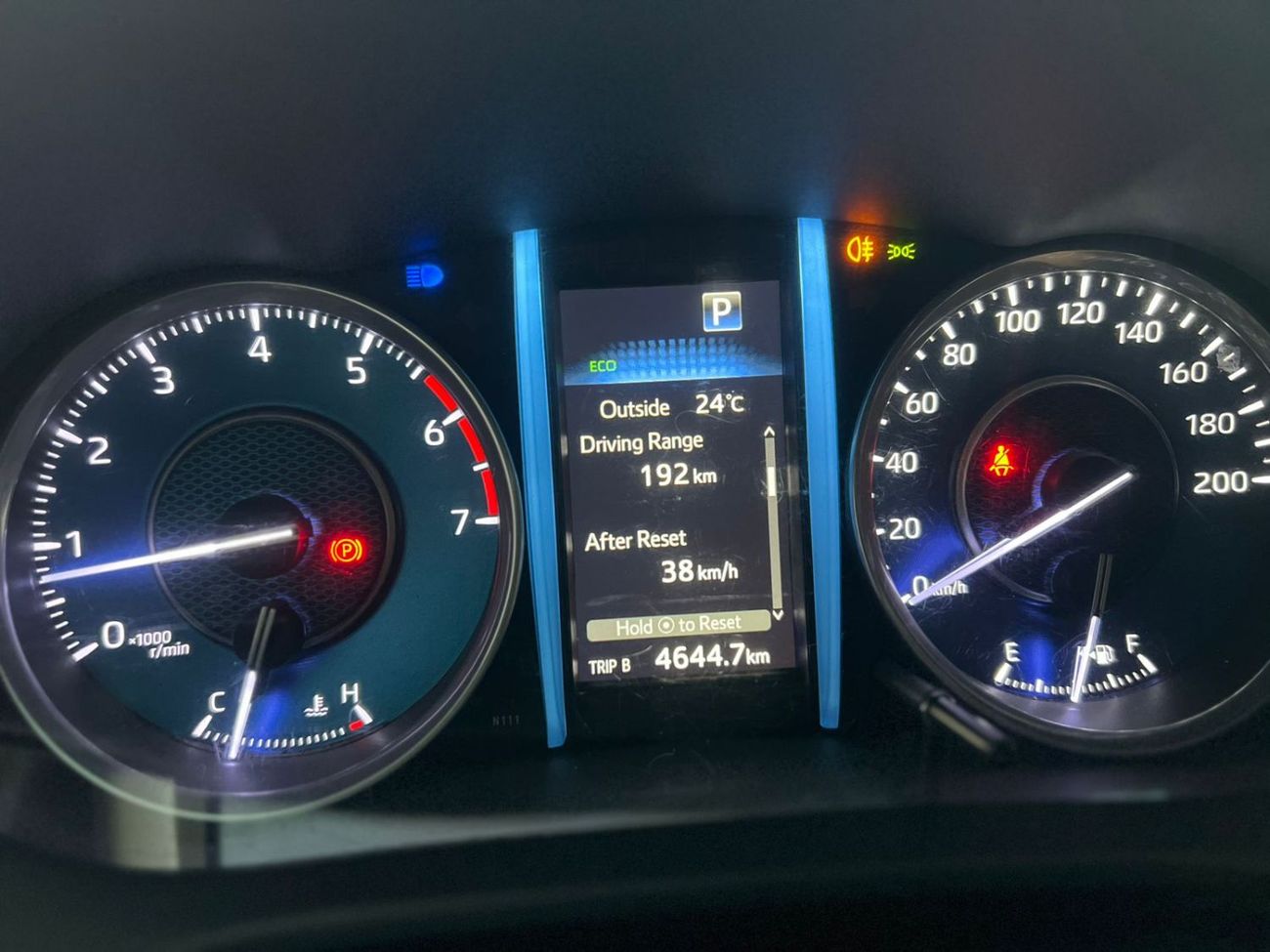 تويوتا فورتونر 2022  Toyota Fortuner EXR 2.7L (160 HP)V4 -AWD 4x4 - GCC Rear Sensor - Cruise Control