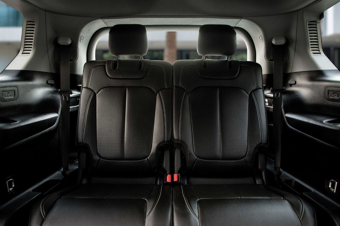 Jeep Grand Cherokee LIMITED L | 2,840 P.M  | 0% Downpayment | Warranty!