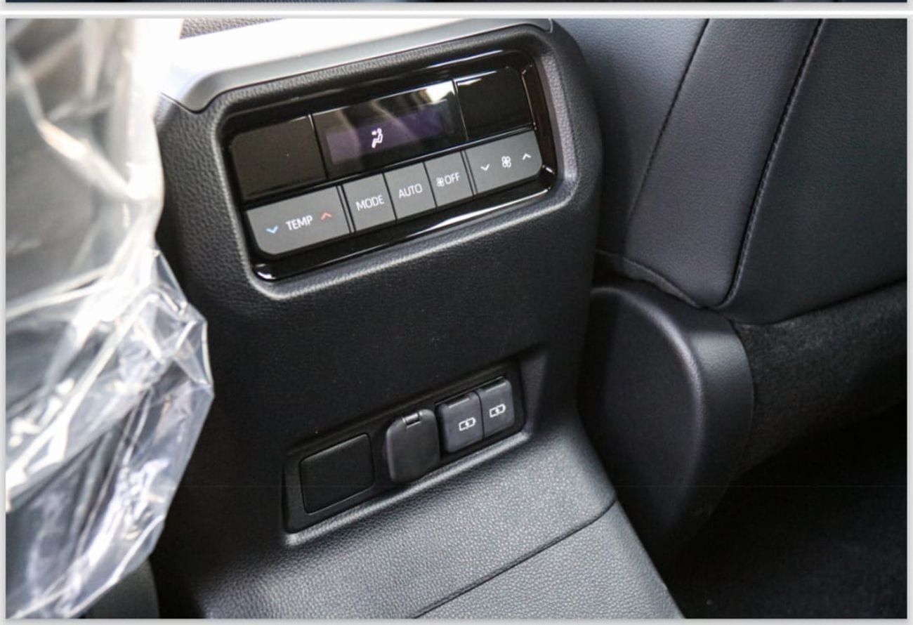 تويوتا برادو PRADO ALL-ROUNDER R3 HIGH WITH ACC Attitude Black -Black 2026