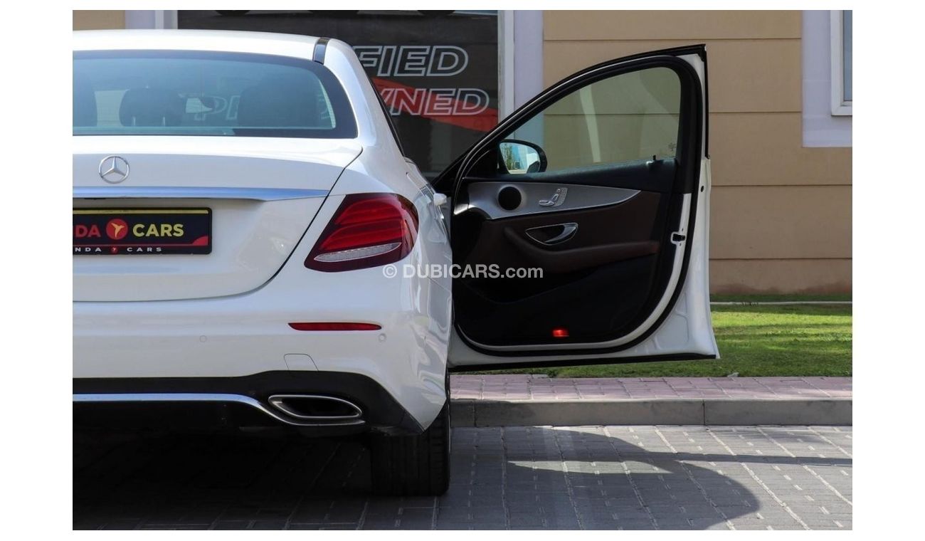 Mercedes-Benz E200 AMG Mercedes-Benz E200 201