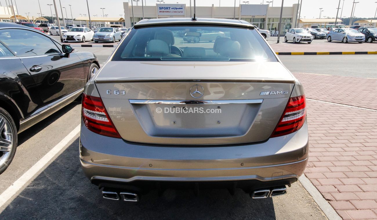 Mercedes Benz C280 2014 C63 Bodykit
