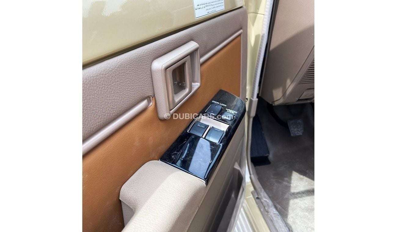 Toyota Land Cruiser Pick Up PICKUP 70th LX1 4.0Ltr. S-Cab-PETROL-70th Anniversary Editon 2022