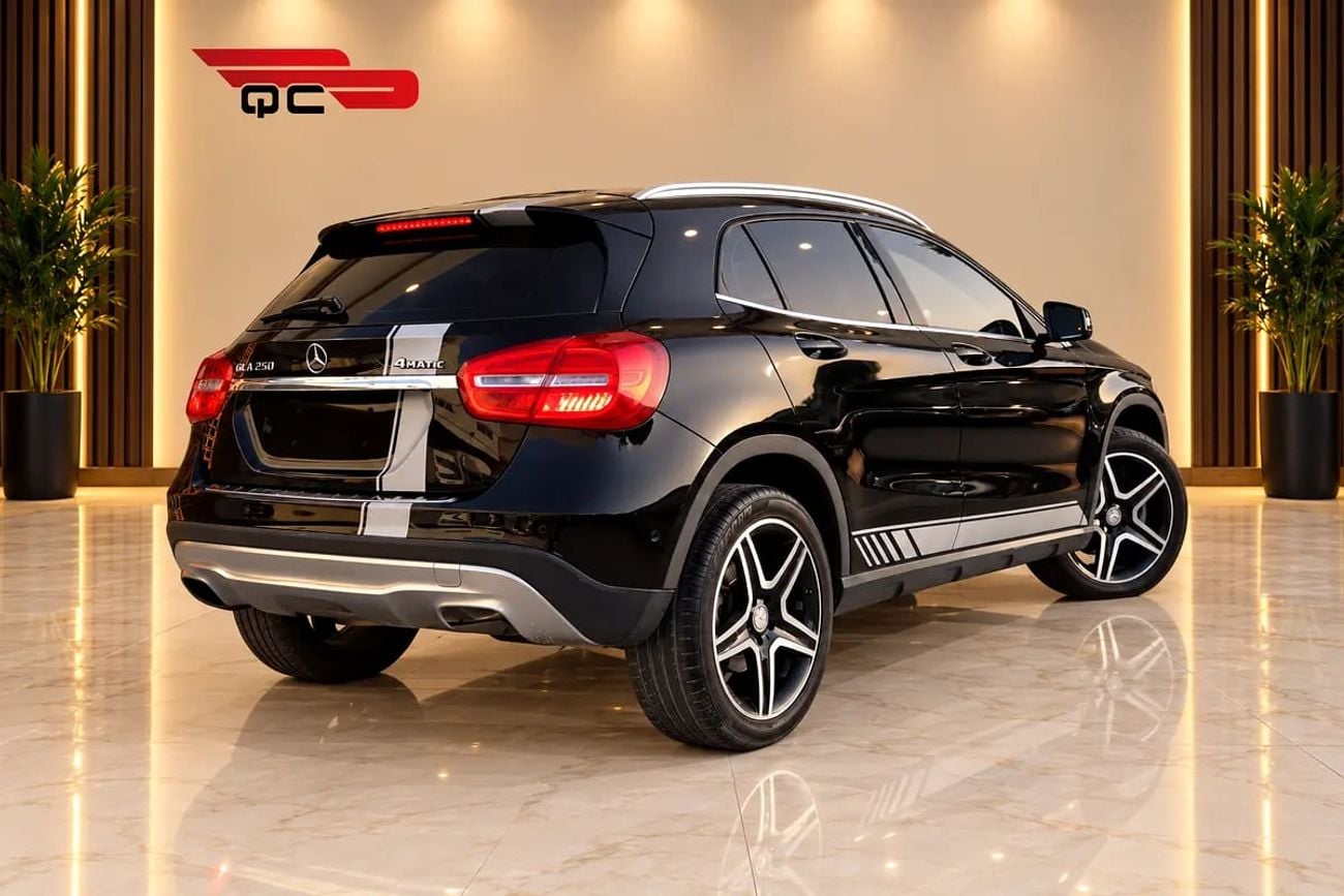 Mercedes Benz GLA250 GLA 250 4MATIC | 88,000 KM | Panoramic Roof