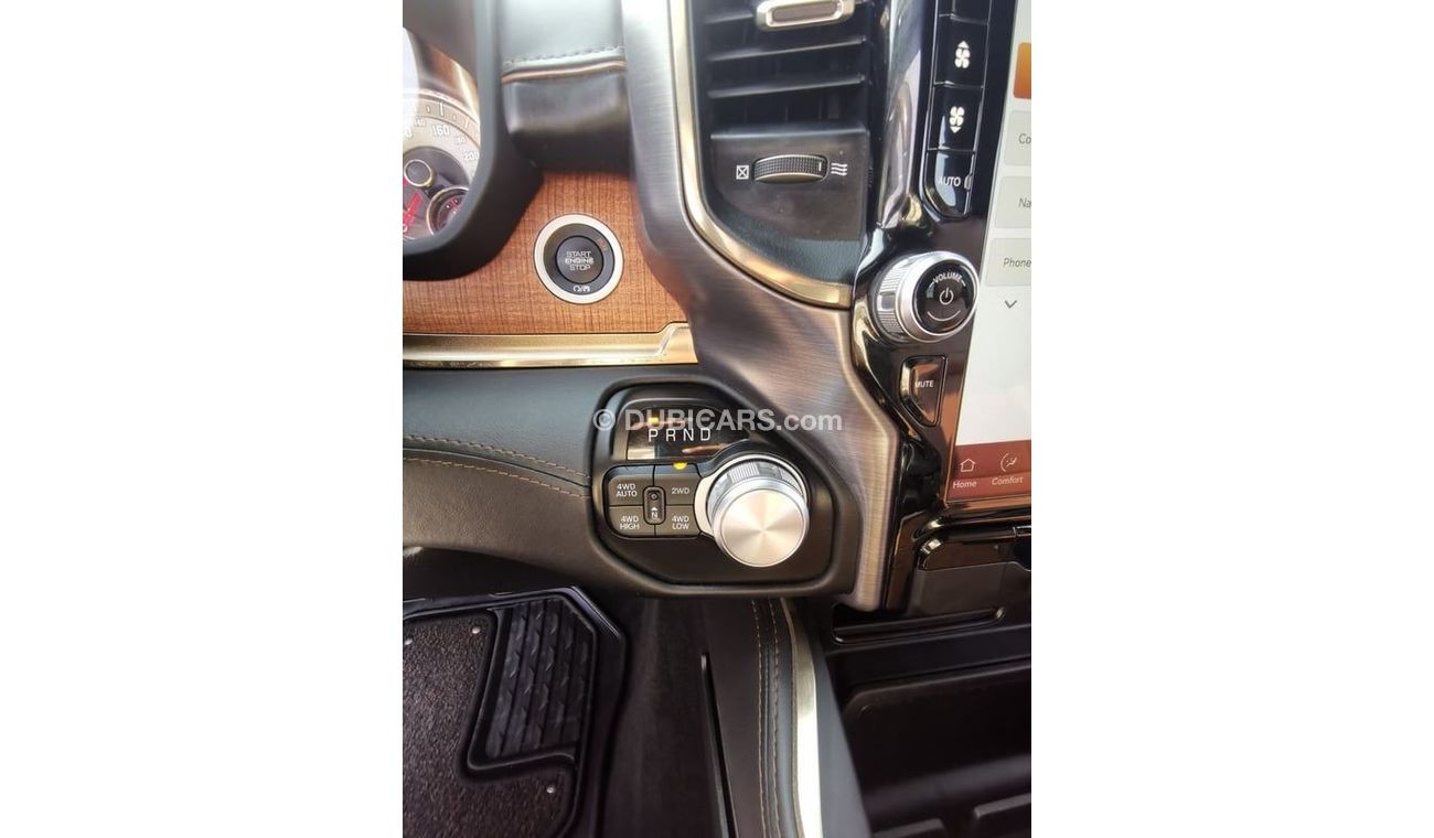رام 5500 Dodge RAM Longhorn - 2022 - White