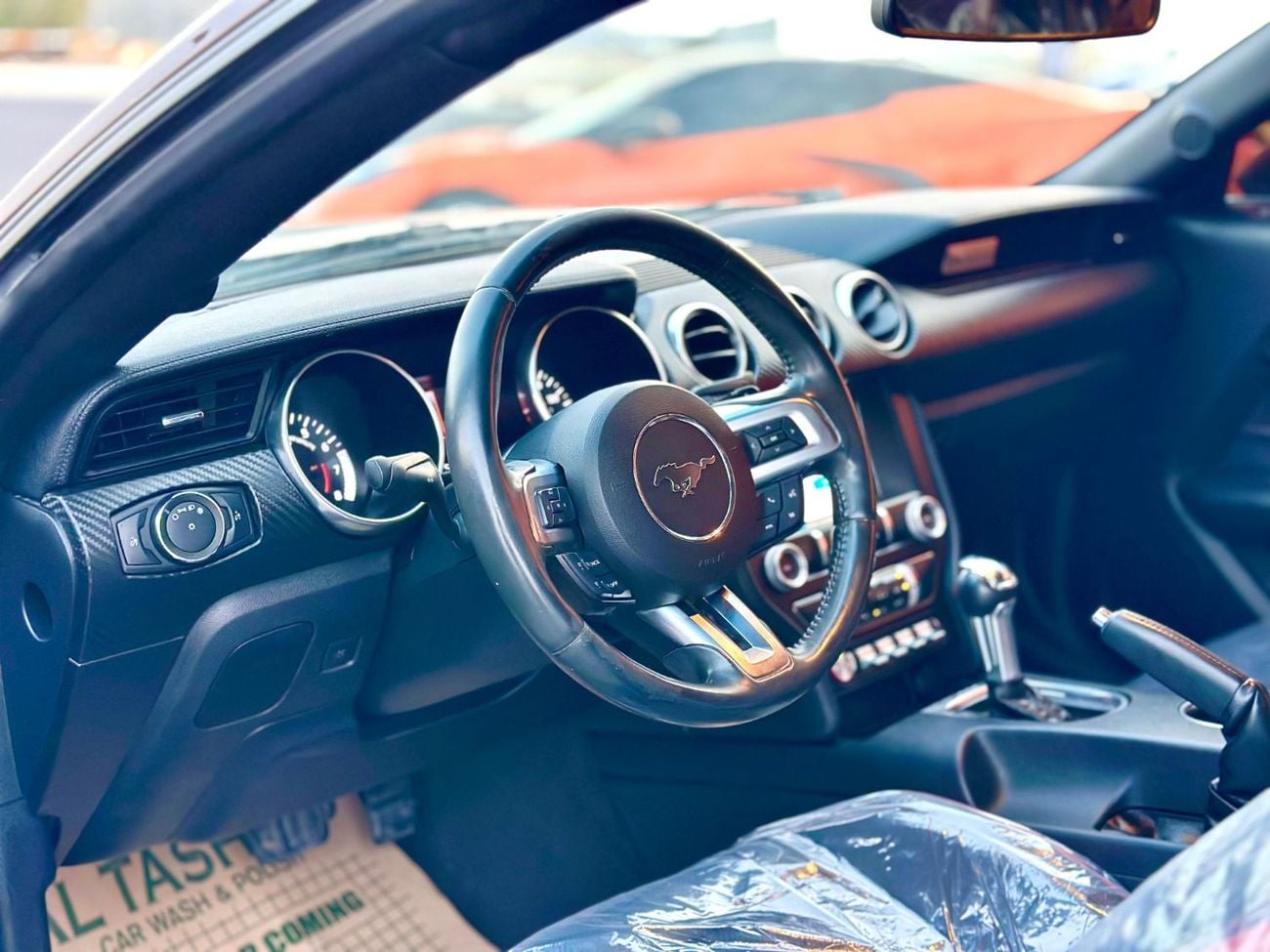 فورد موستانج Ecoboost | Paddle Shifters | Fog Lights | Blindspot | # 18745