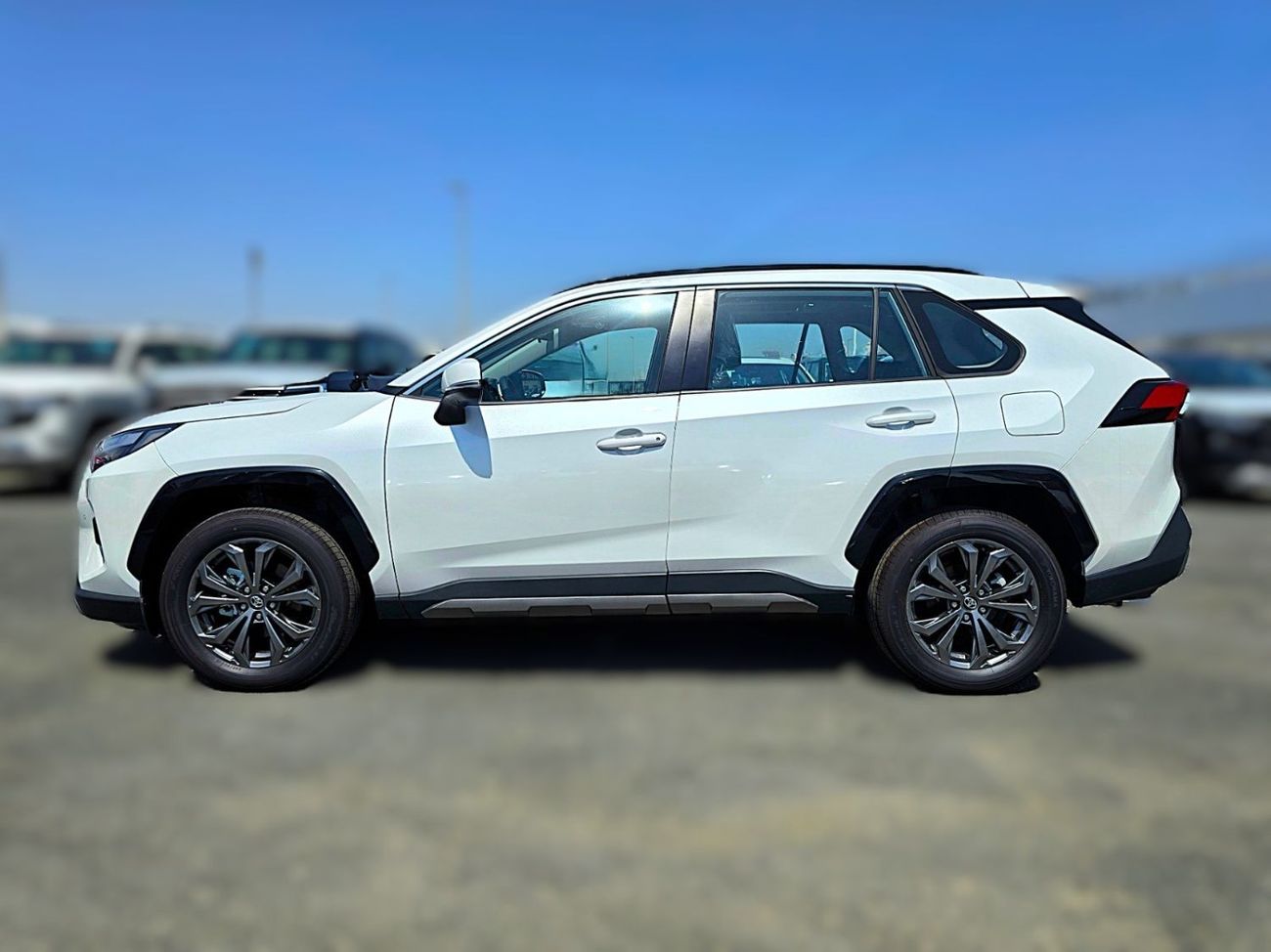 Toyota RAV4 TOYOTA RAV4 PETROL 2.0L - CHINESE SPECS- FULL OPTIONS - 4X2 - 2025 MODEL - WHITE INSIDE BLACK - CHIN