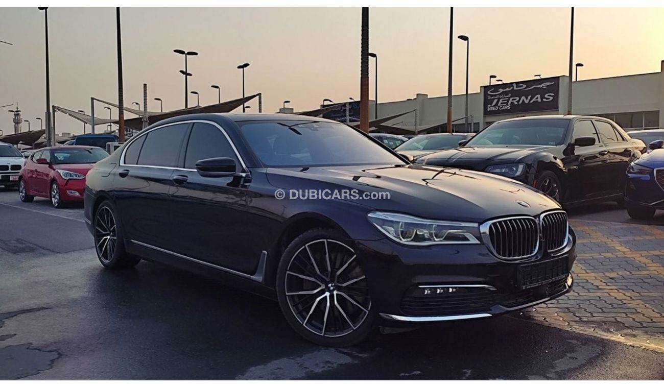 Used BMW 750Li GCC X Drive Dynamic 2017 for sale in Sharjah - 529546