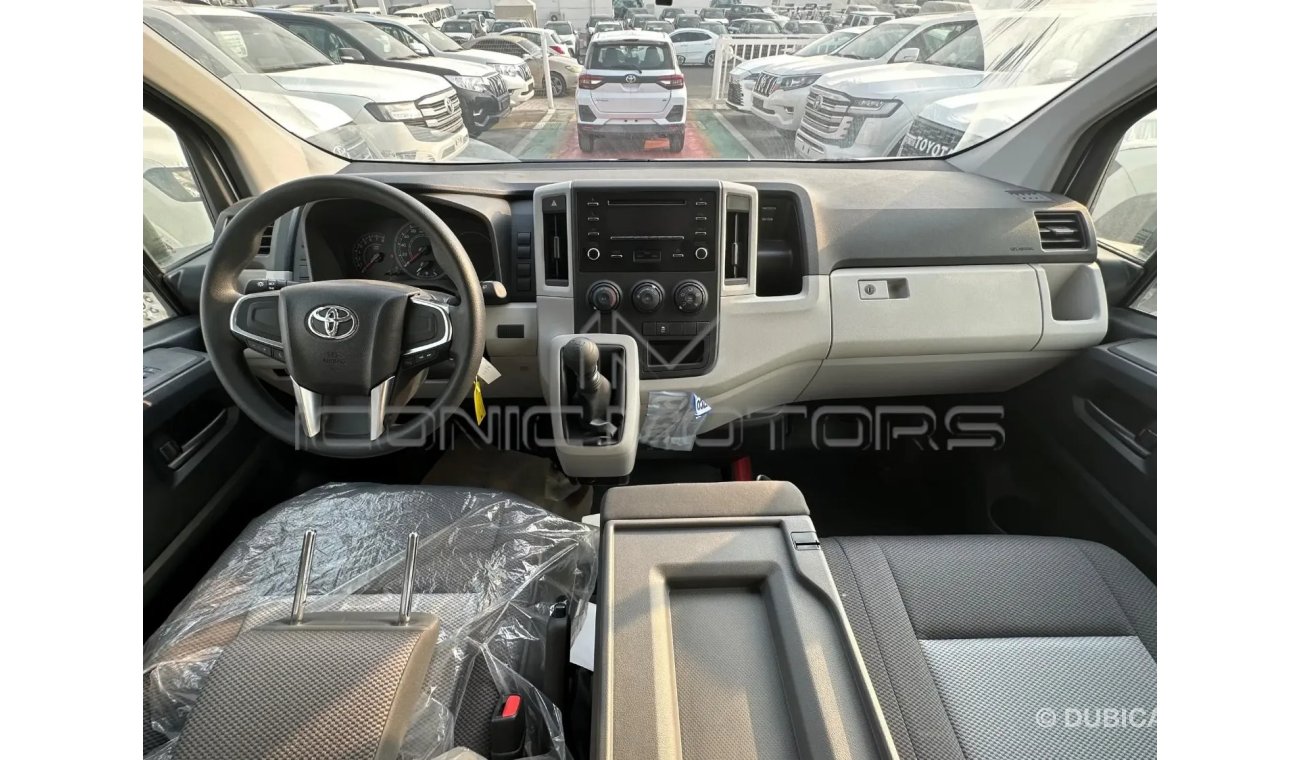 Toyota Hiace GL -Standard Roof  Panal Van TOYOTA HIACE GL CARGO VAN STD ROOF 3.5L PETROL M/T TH554