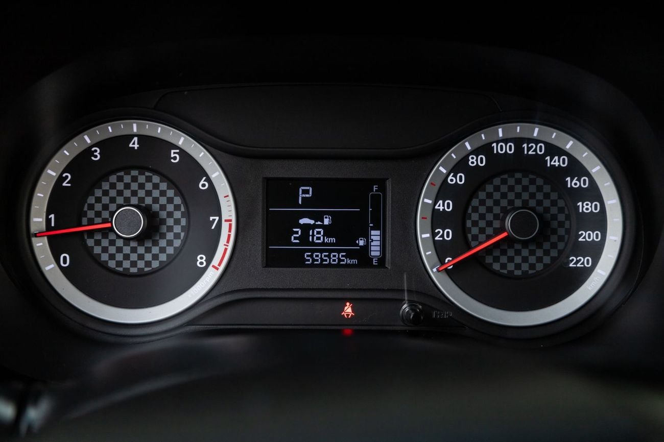 هيونداي جراند i10