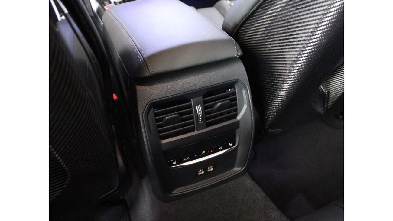 بي أم دبليو M3 COMPETITION