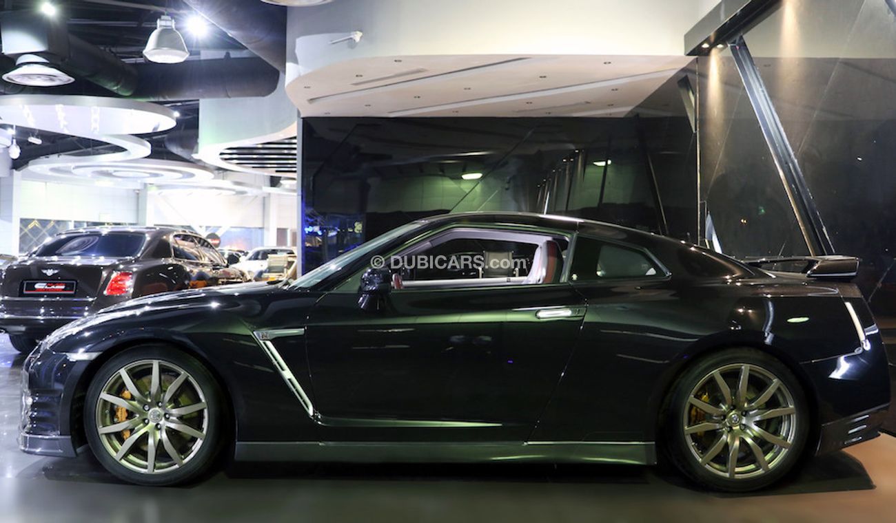 Nissan GTR