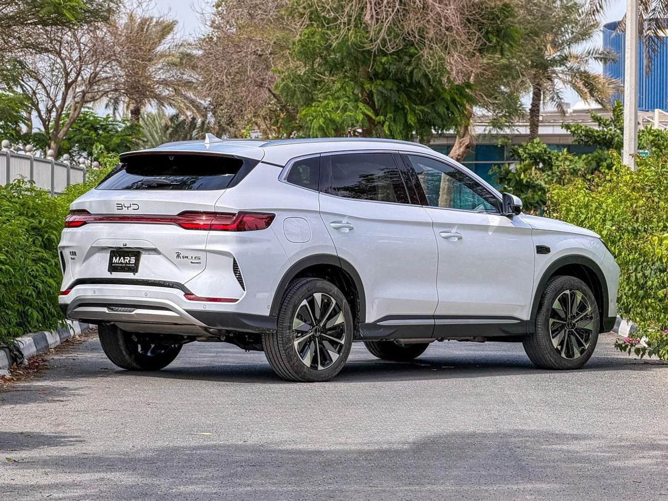 BYD Song Plus 2025 BYD Song Plus DM-i | 112 kWh | 1.5L Hybrid (Plug-In) | Warranty & Service