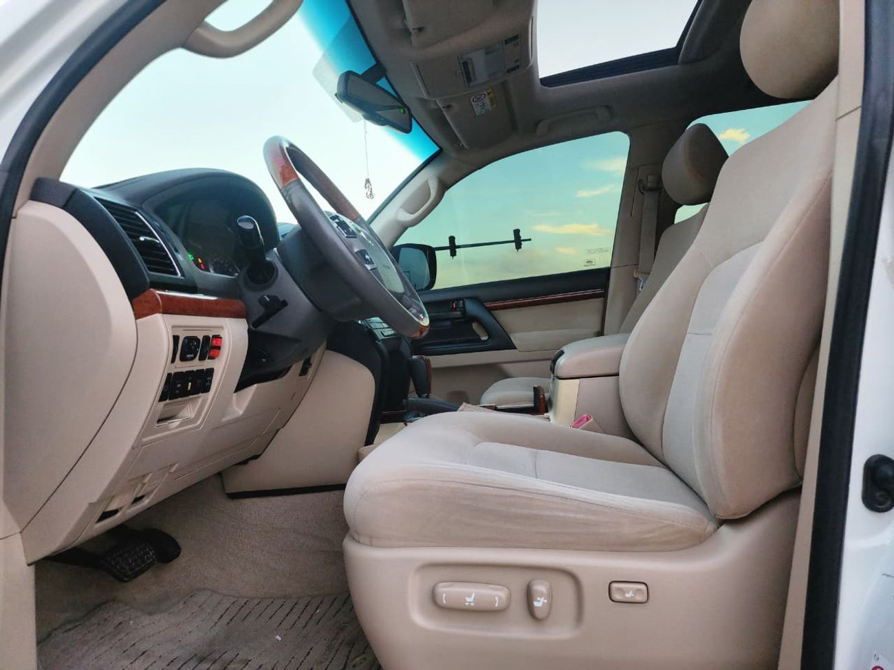 Toyota Land Cruiser GXR