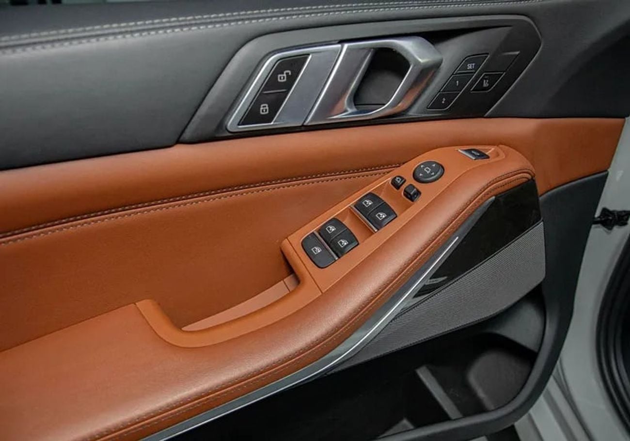 بي أم دبليو X5 M50i 4.4L