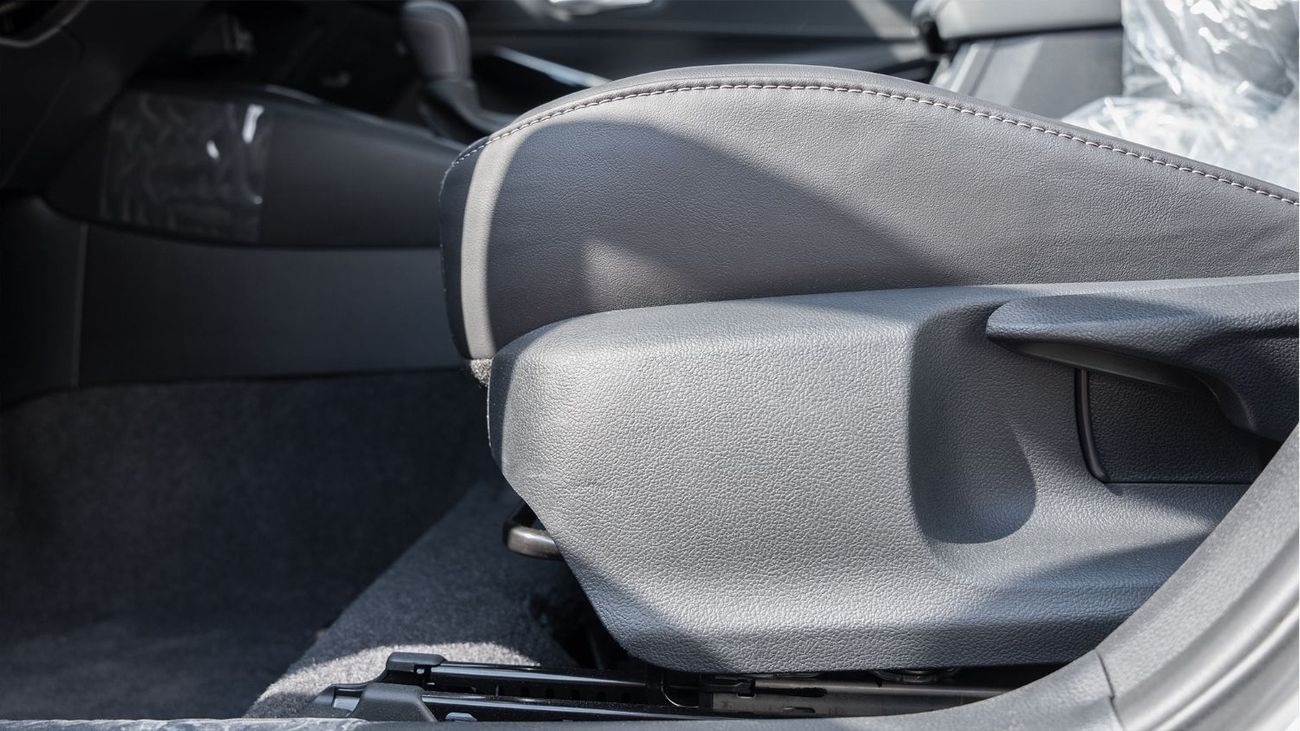 تويوتا كورولا 2025 Toyota Corolla Elite 1.8L Hybrid AT