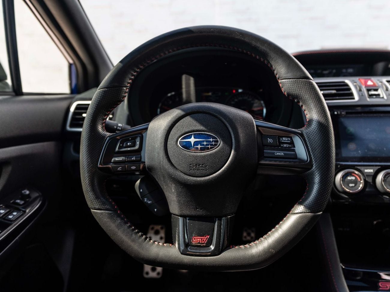 سوبارو امبريزا WRX STI