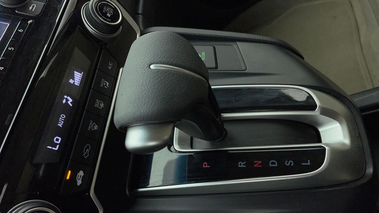 هوندا سي آر في LX 2.4 | بدون دفعة مقدمة | اختبار القيادة في المنزل