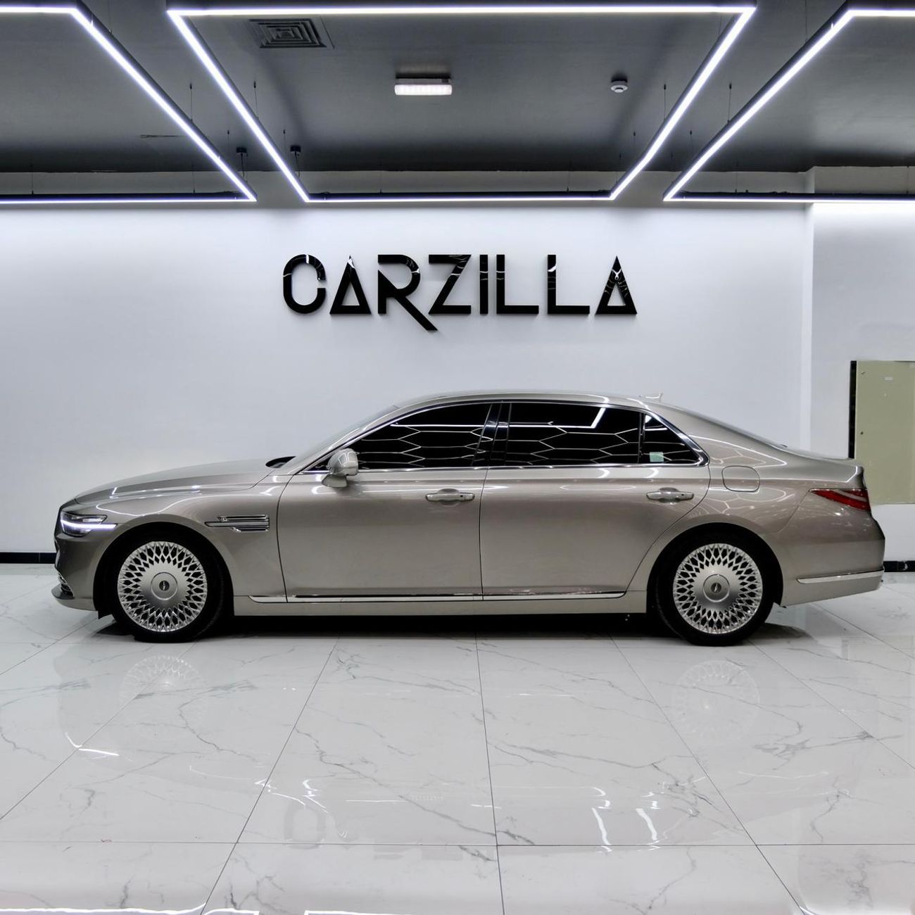 Genesis G90 Genesis G90 2019 | Luxury Sedan | Good Condition | Korean Specs