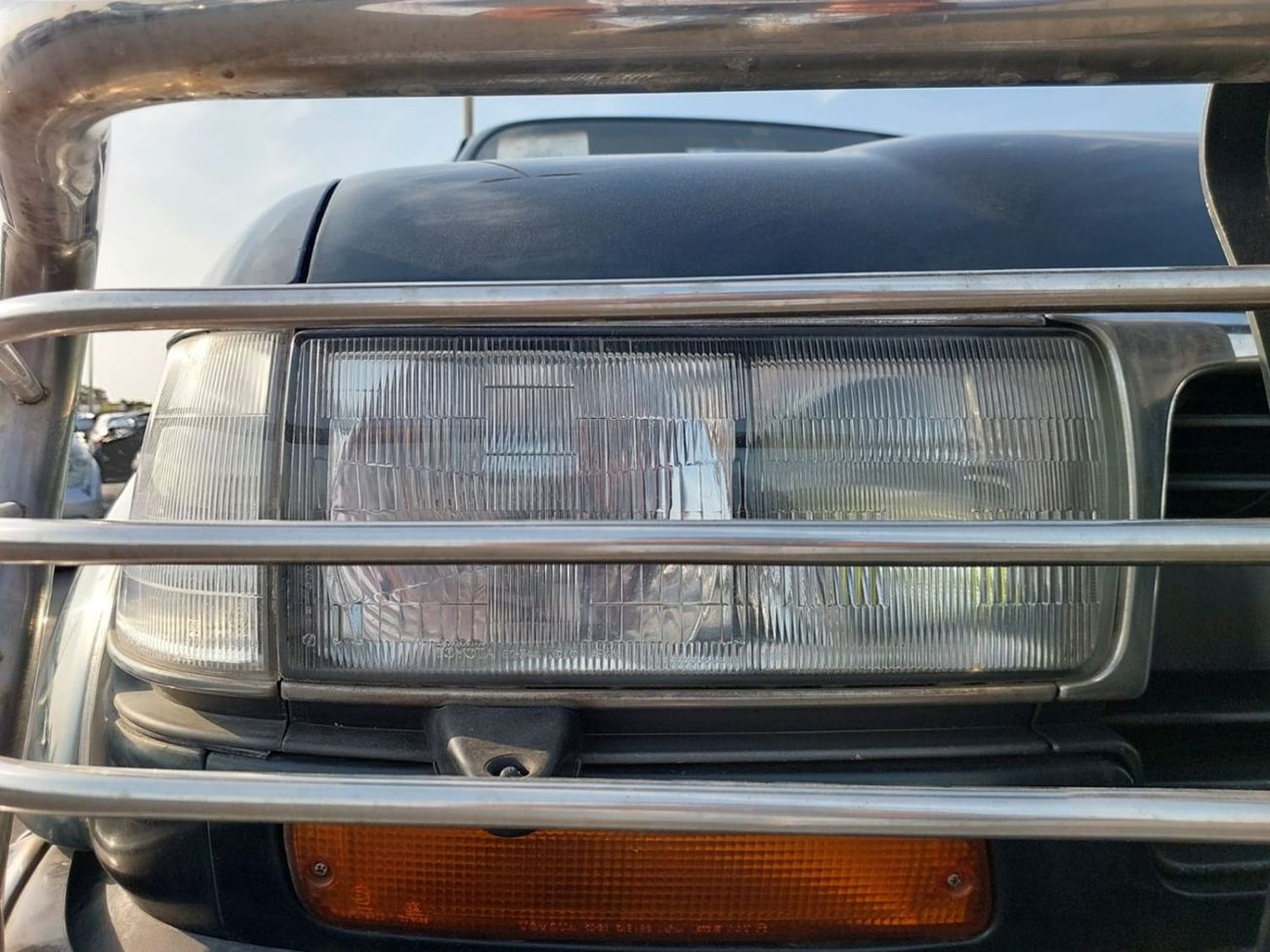 Toyota Land Cruiser TOYOTA LAND CRUISER SUV RHD 1994 MODEL 4.1 L DIESEL AUTOMATIC(PM02812)