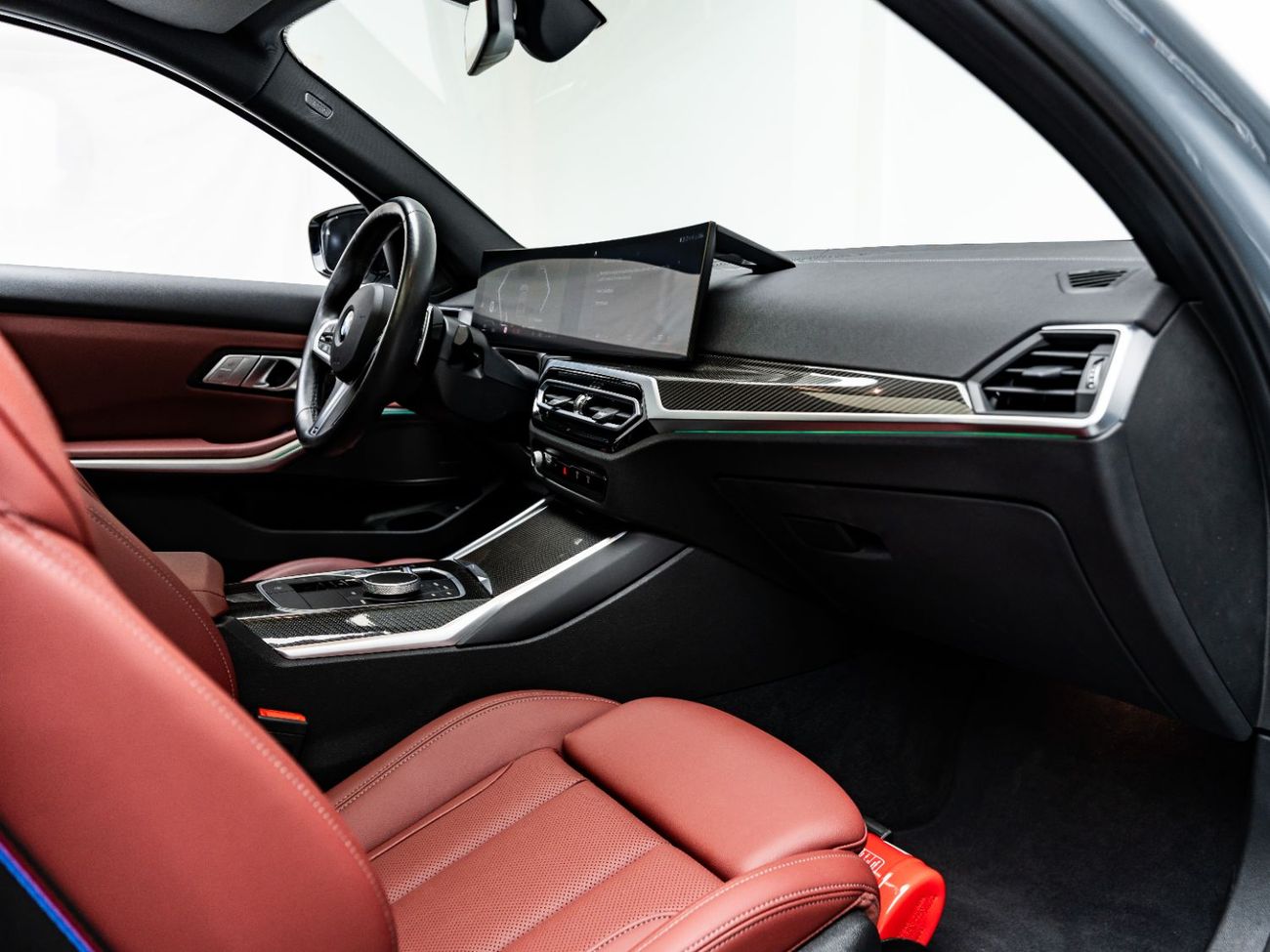 BMW M340i Std 3.0L 2024 BMW M340i, 2028 BMW Warranty + Service Contract, Low KMs, GCC