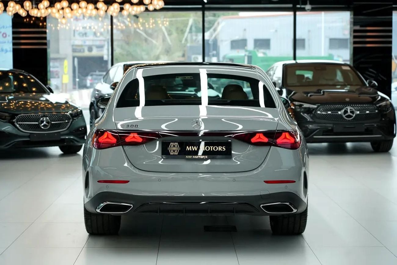 مرسيدس بنز E300 E 300 | GCC 0km | Agency Warranty | AMG Package