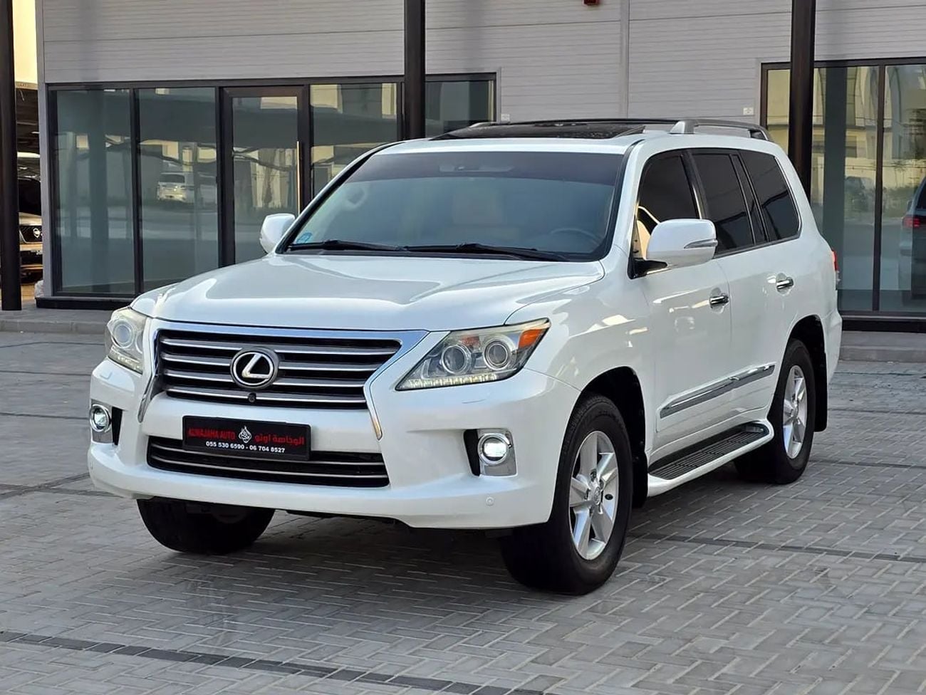 لكزس LX 570 TITANIUM LX570 GCC