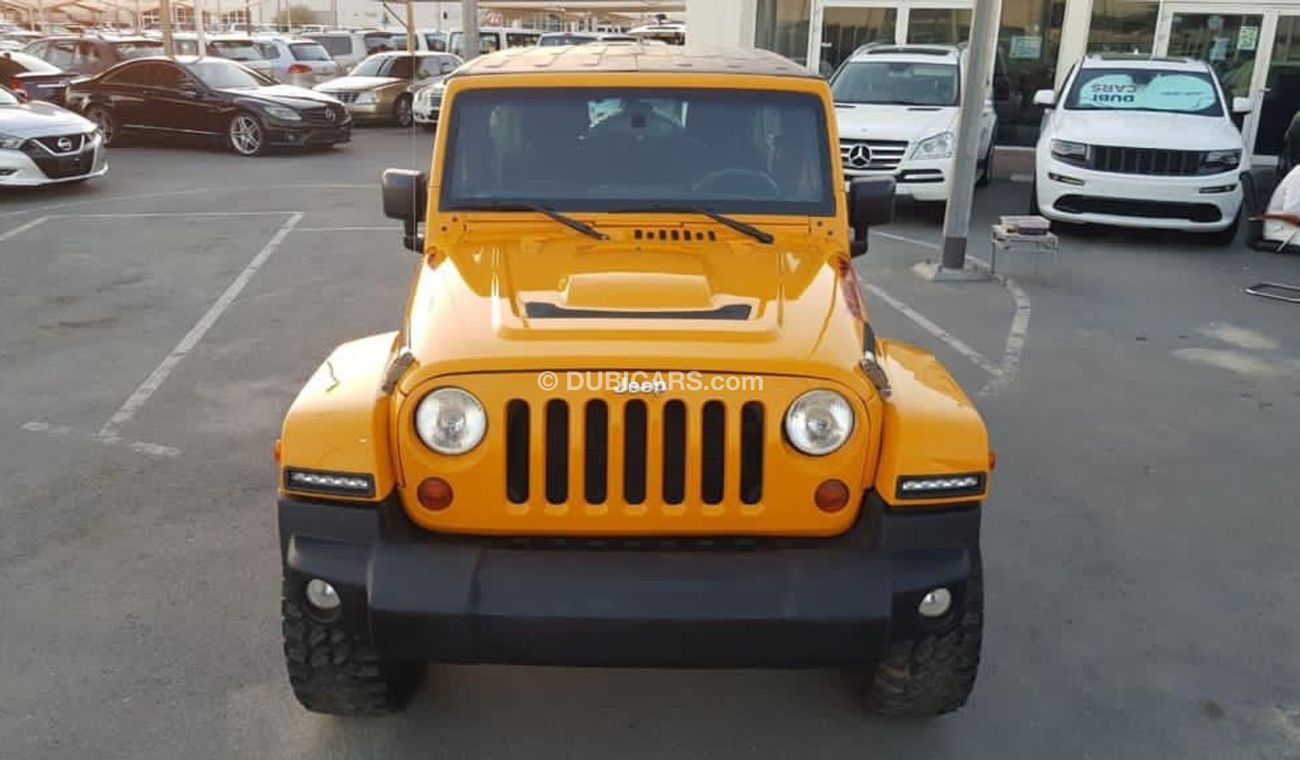 Jeep Wrangler GCC full option very clean